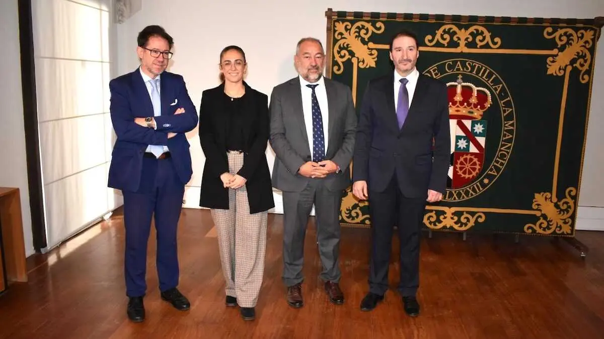 El Gobierno de Castilla-La Mancha pone en marcha, junto a la UCLM, la primera jornada sobre especialización 360 en el marco de la Cátedra de Ciberseguridad