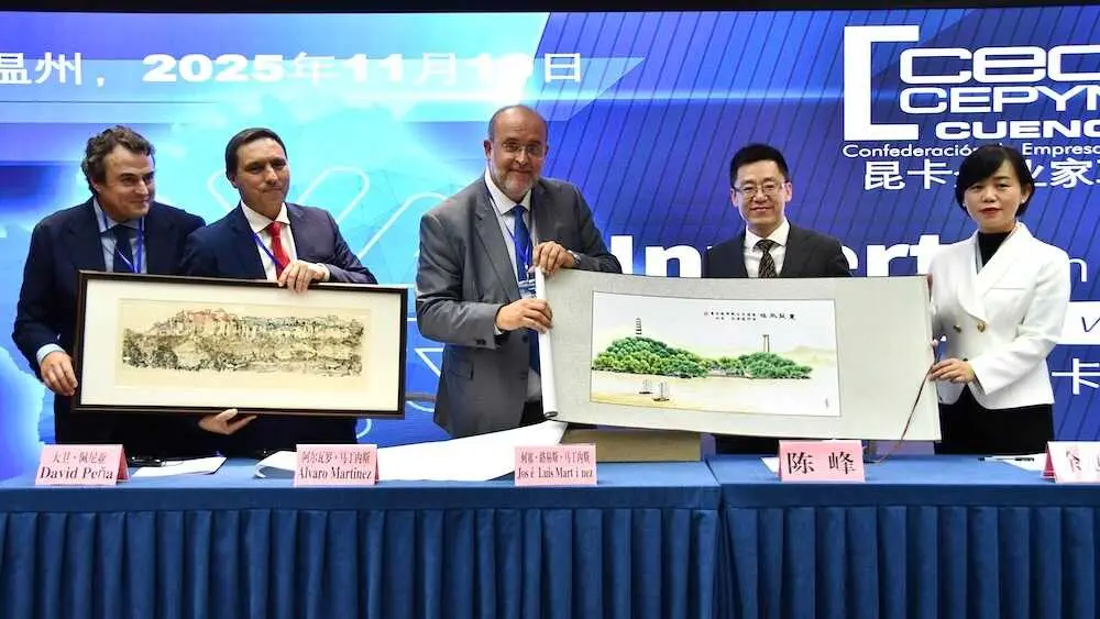 Cuenca y Wenzhou sellan un documento de hermanamiento con interés de empresarios chinos en invertir en la provincia