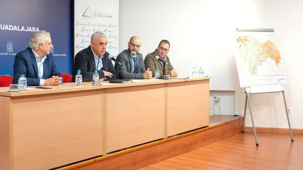 La Diputación de Guadalajara distribuirá mapas 3D como herramienta para emergencias