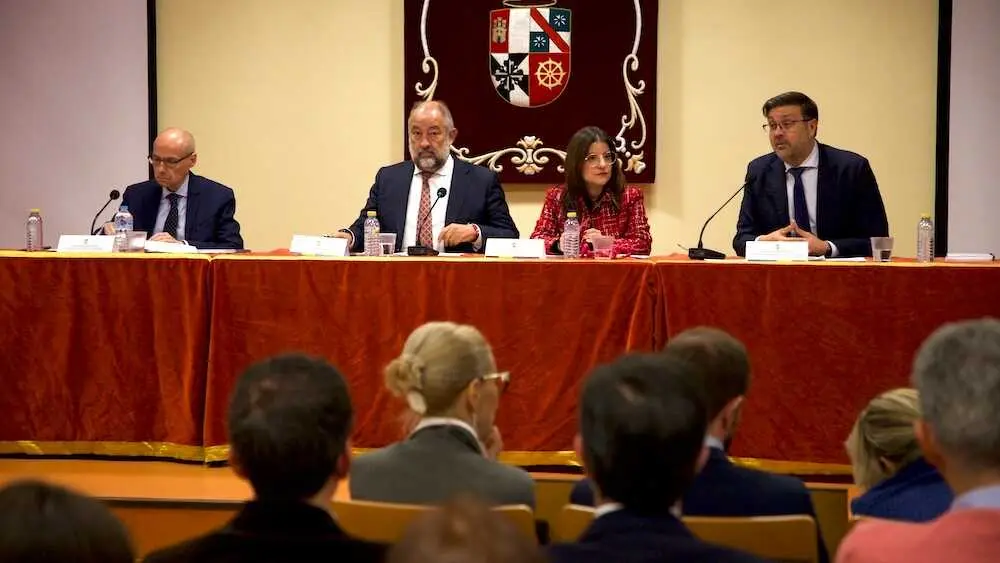 La UCLM celebra cuatro décadas como ascensor social y motor territorial en la región