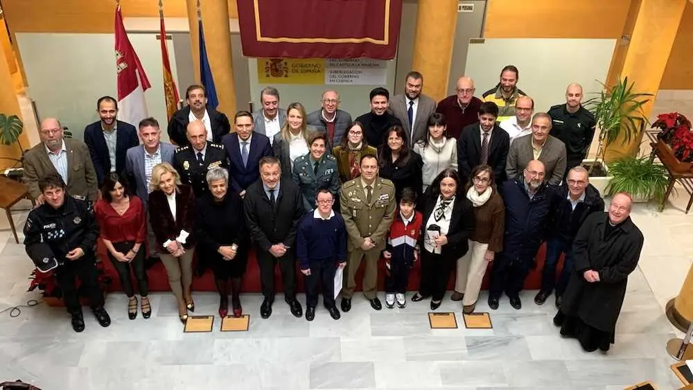 Treinta voces de Cuenca llaman a proteger la Constitución en su 47 aniversario