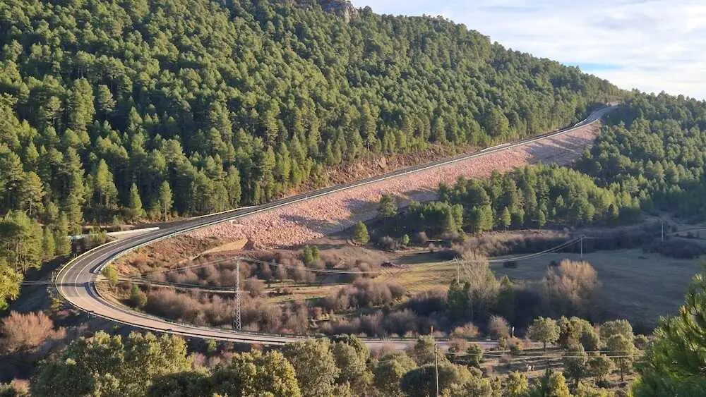 Reabre la CM-2201 en Cuenca tras finalizar las obras de reconstrucción por el derrumbe