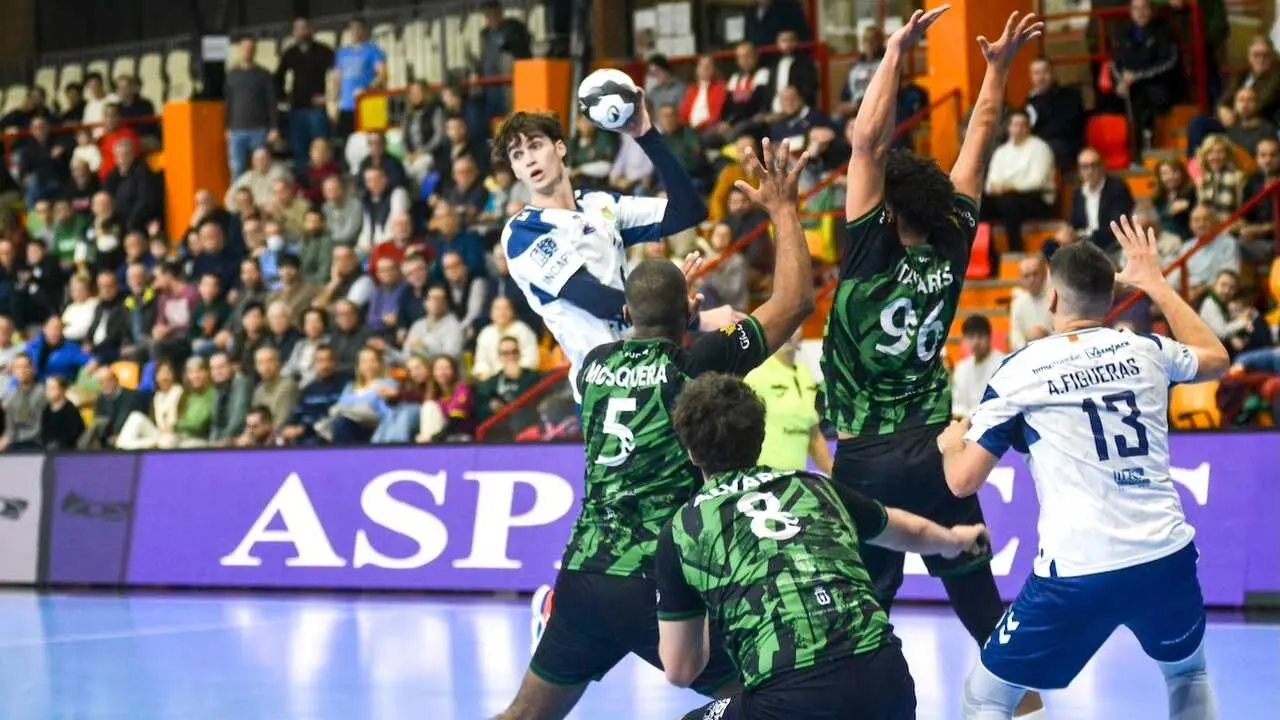 El Rebi Cuenca se queda sin premio ante Granollers tras un final letal (28-32) - Fotografía: J.A. Lillo