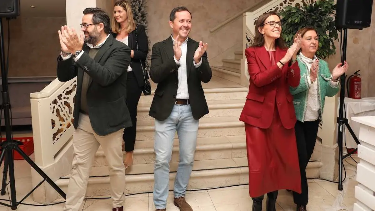 La vicesecretaria nacional del PP, Carmen F&uacute;nez, ha participado este domingo junto al presidente del partido en la regi&oacute;n, Paco N&uacute;&ntilde;ez, en la tradicional comida de Navidad del PP de Toledo