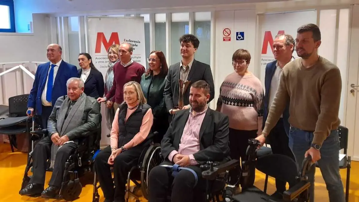 Ademto premia una "prometedora" terapia combinada para tratar la esclerosis m&uacute;ltiple