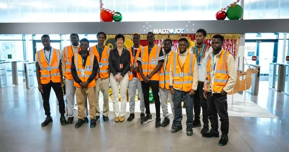 Nueve personas refugiadas logran empleo en Amazon gracias a un programa laboral