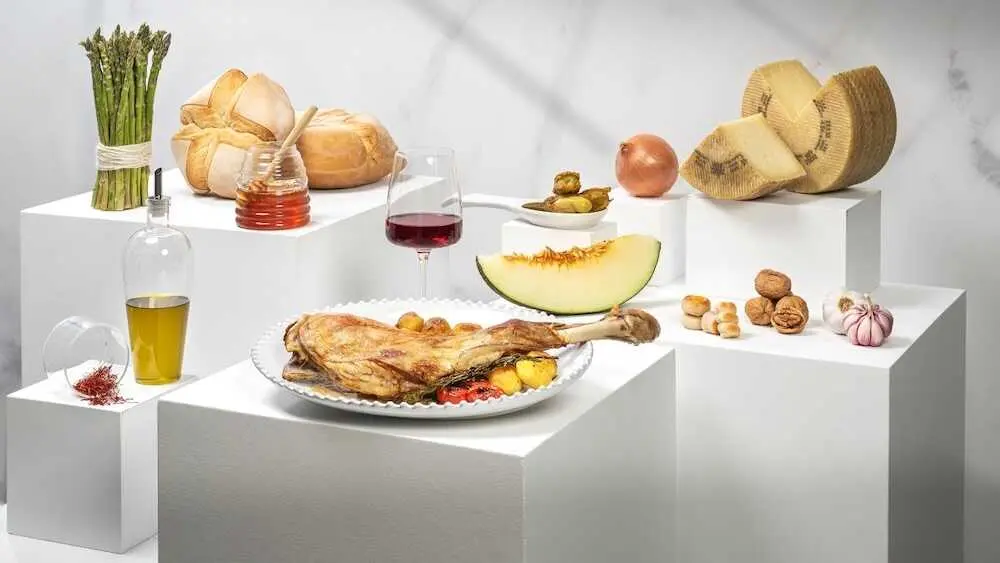 La Junta anima a incorporar a los men&uacute;s navide&ntilde;os alimentos de calidad de Castilla-La Mancha