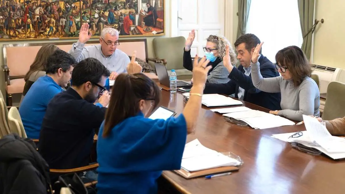 En la imagen un instante de la reuni&oacute;n de la Junta de Gobierno de la Diputaci&oacute;n de Guadalajara