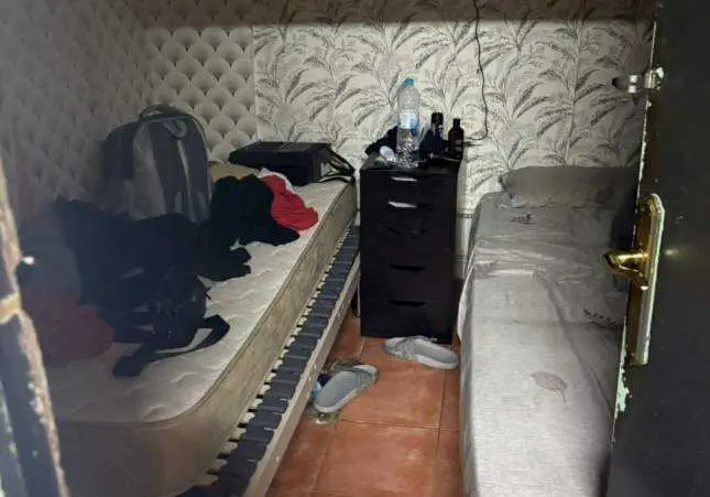 Secuestran a un hombre durante meses en un kebab: trabajaba a cambio de comida