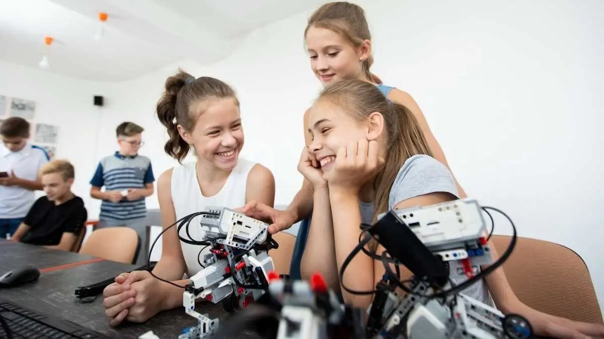 Castilla-La Mancha refuerza la detecci&oacute;n del alumnado con altas capacidades