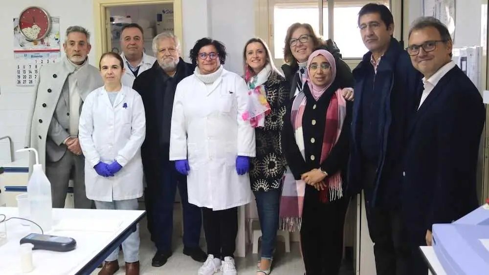 El vicepresidente segundo del Gobierno de Castilla-La Mancha, Jos&eacute; Manuel Caballero, ha visitado, en Valdepe&ntilde;as (Ciudad Real), el Centro Regional de Selecci&oacute;n y Reproducci&oacute;n Animal (CERSYRA)