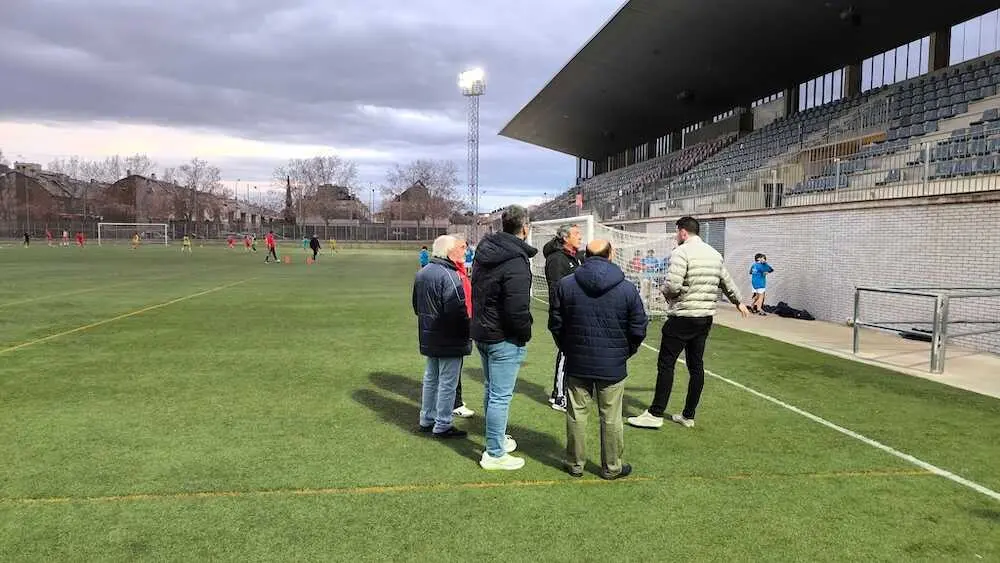 Ciudad Real renueva el c&eacute;sped de la Ciudad Sur y del Polideportivo Rey Juan Carlos