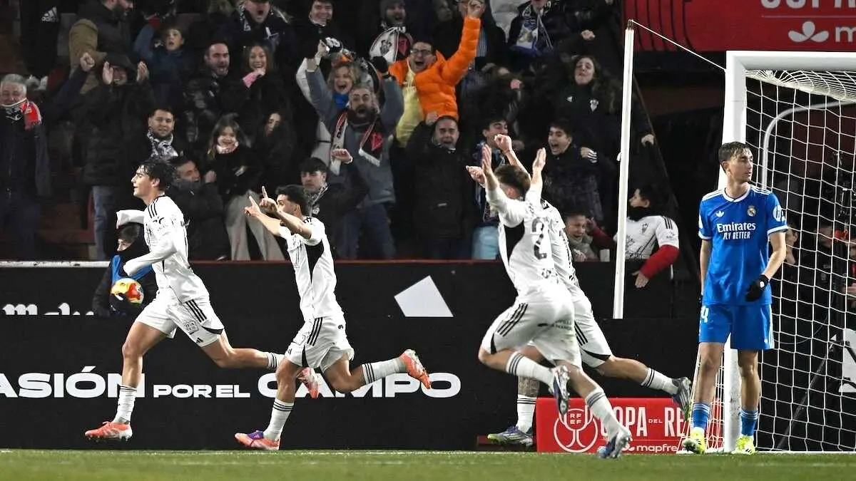 El Albacete hace historia y elimina al Real Madrid en el debut de Arbeloa (3-2)