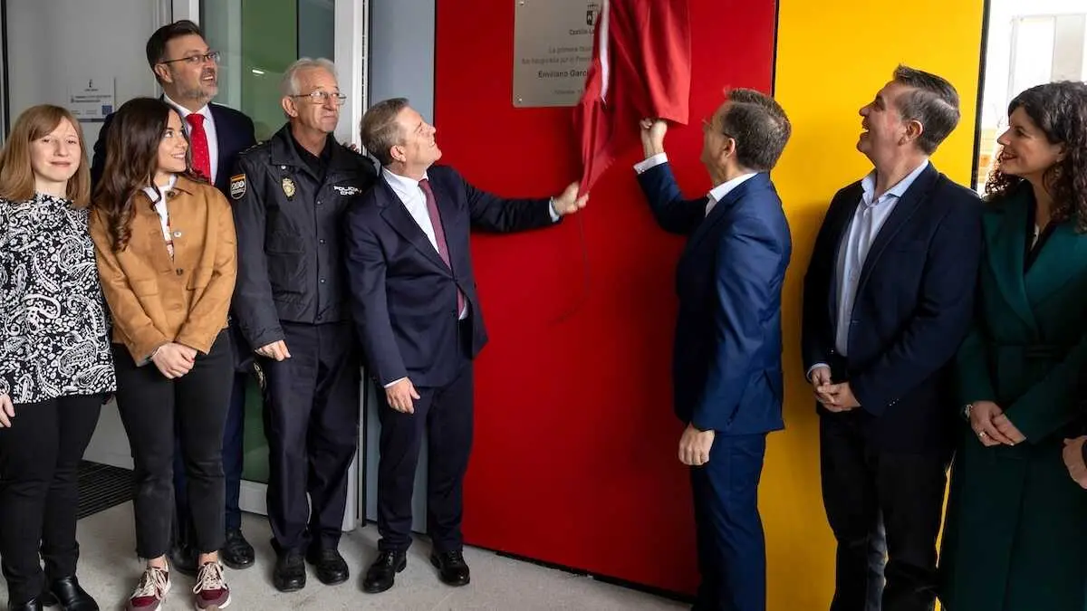 El presidente de Castilla-La Mancha, Emiliano Garc&iacute;a-Page, inaugura, en la ciudad de Albacete, la primera fase del Colegio de Educaci&oacute;n Infantil y Primaria N&ordm; 34