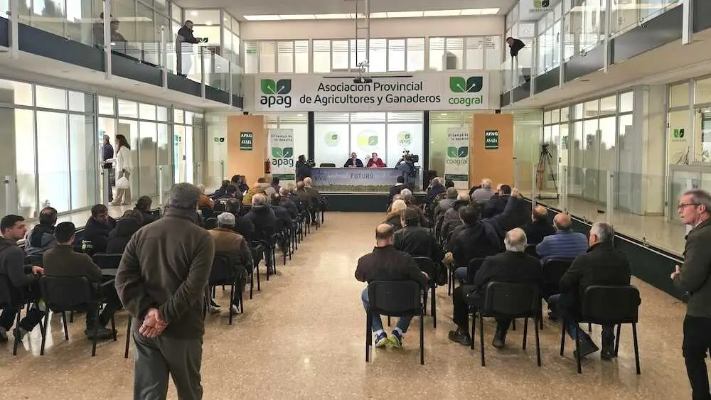 Agricultores de Guadalajara alertan de graves p&eacute;rdidas por la plaga de conejos