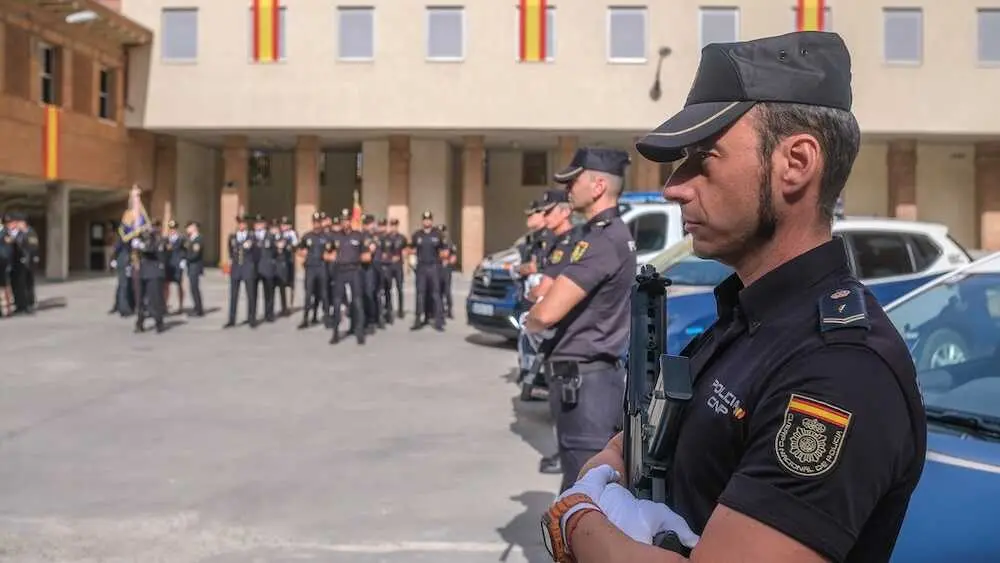 En la imagen de archivo agentes de la Polic&iacute;a Nacional en uno de los actos del D&iacute;a de la Polic&iacute;a en Castilla-La Mancha
