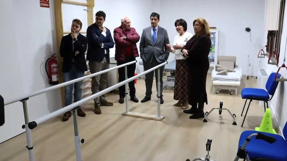 El vicepresidente segundo del Gobierno de Castilla-La Mancha, Jos&eacute; Manuel Caballero, inaugura el Centro de Mayores de Torre de Juan Abad (Ciudad Real)