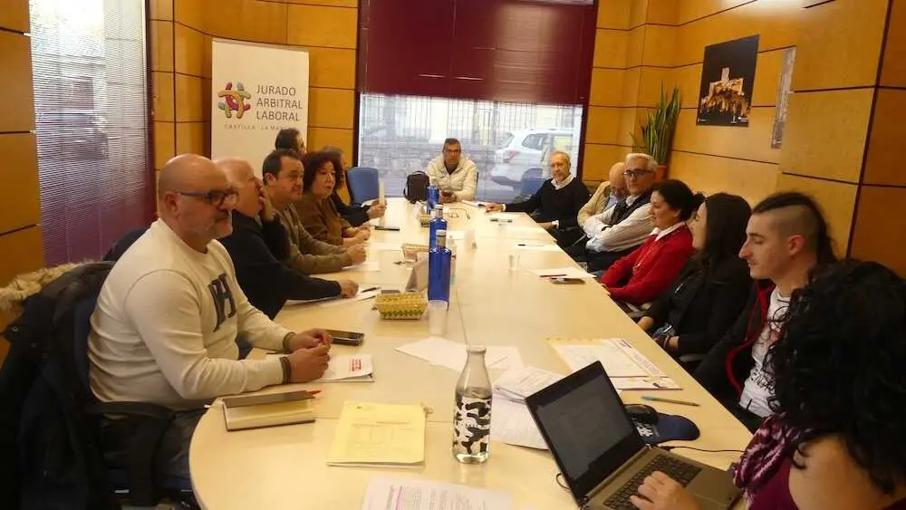 El preacuerdo para el convenio colectivo del metal de Cuenca contempla una subida salarial del 4% para el a&ntilde;o 2025