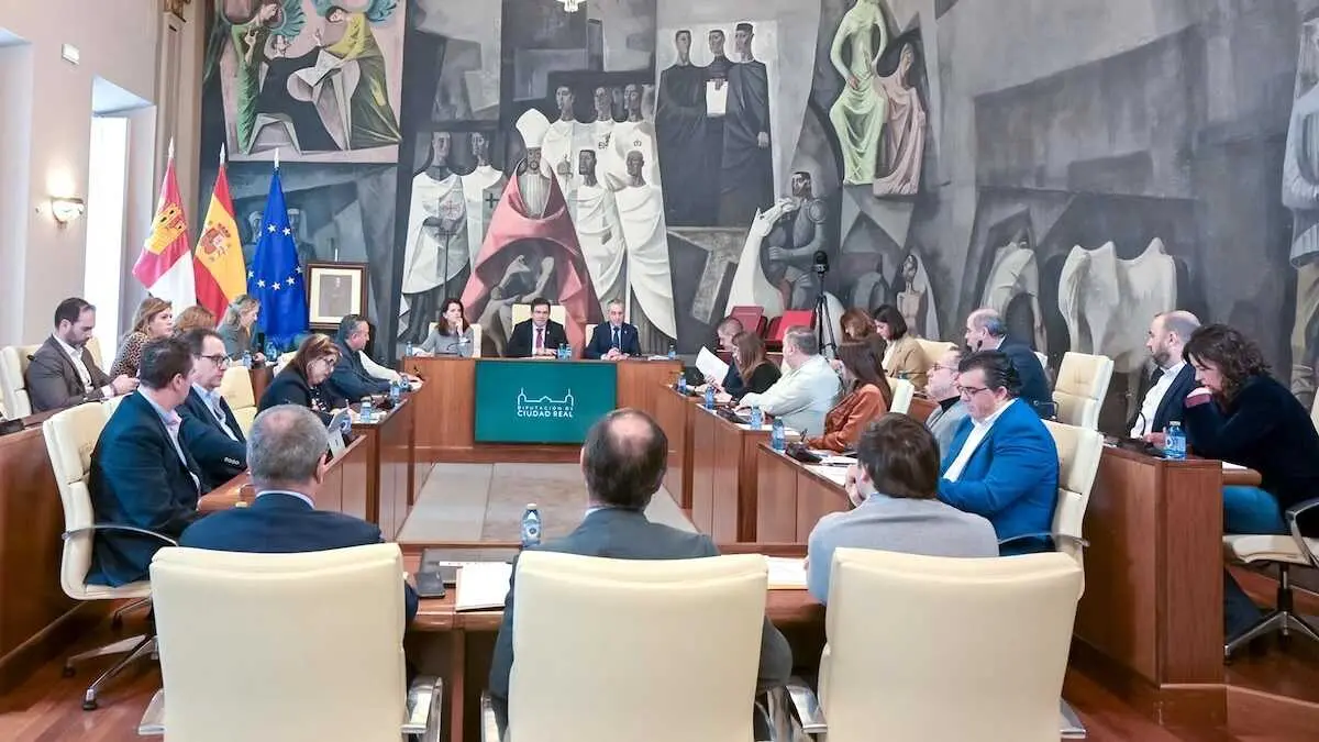 En la imagen un instante del Pleno de la Diputaci&oacute;n provincial de Ciudad Real