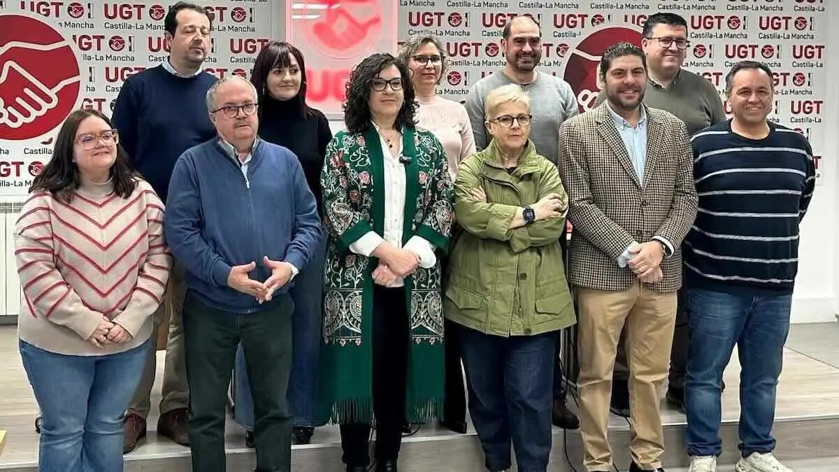 Rueda de prensa de la secretaria general de UGT en Castilla-La Mancha, Lola Alc&oacute;nez, junto a los miembros de su Ejecutiva