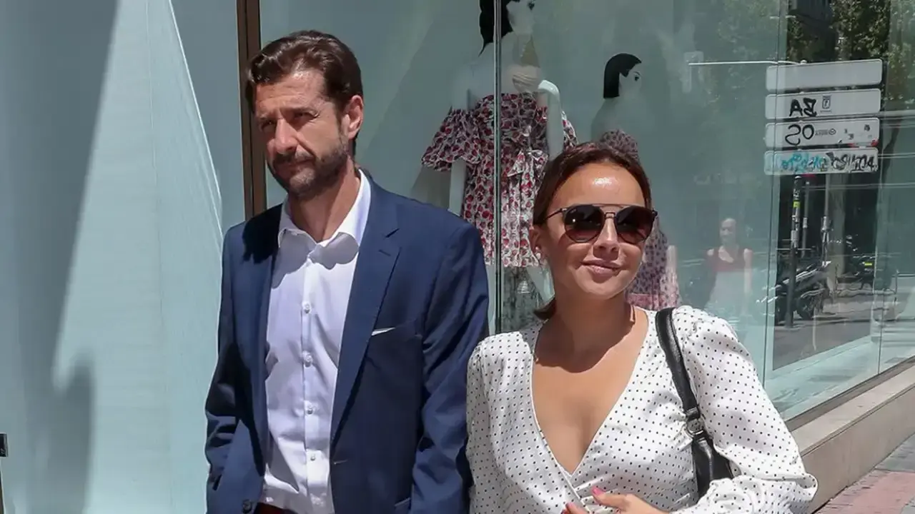 En la imagen de archivo Chenoa junto a su exmarido Miguel S&aacute;nchez Encinas