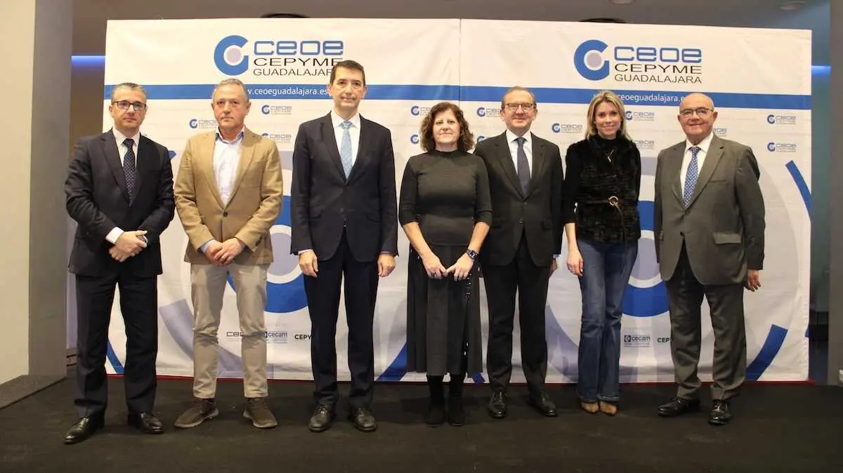 El responsable de An&aacute;lisis Econ&oacute;mico de BBVA y catedr&aacute;tico de la Universidad de Valencia, Rafael Dom&eacute;nech, ha participado este jueves en el desayuno empresarial organizado por CEOE-Cepyme Guadalajara