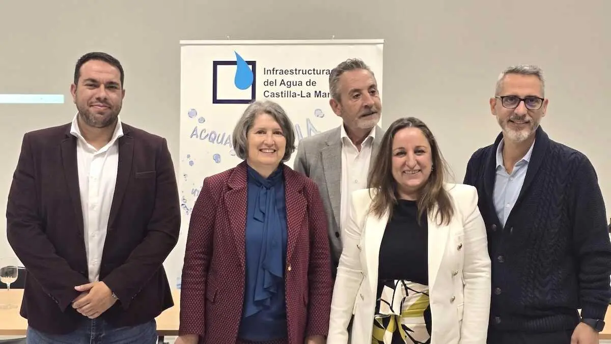 La consejera de Desarrollo Sostenible de Castilla-La Mancha, Mercedes G&oacute;mez, este mi&eacute;rcoles en Valdepe&ntilde;as (Ciudad Real)