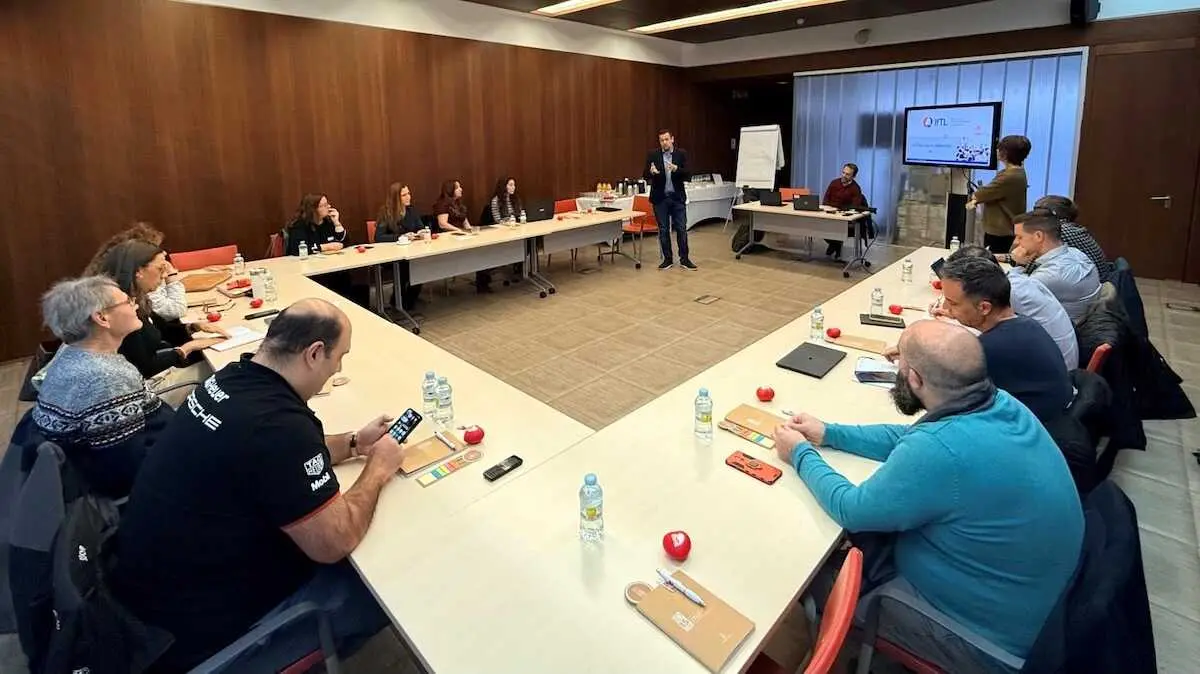 IA y gesti&oacute;n de equipos: el nuevo plan del Idiscam para sus cient&iacute;ficos