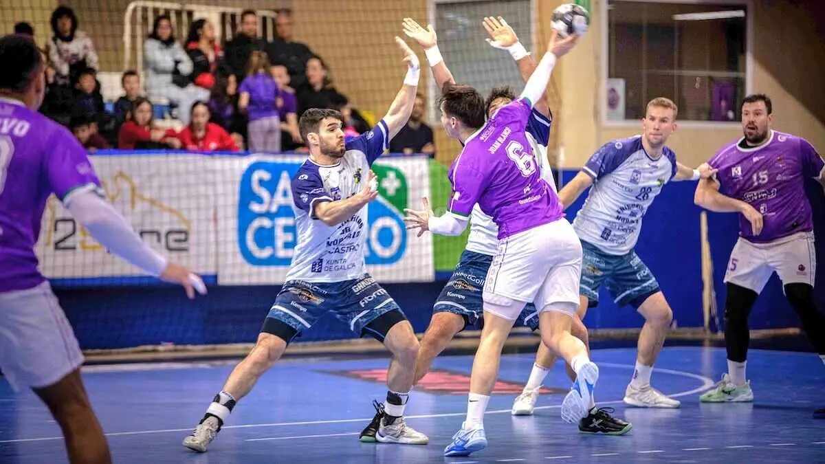 Guadalajara cae ante Cangas y se queda solo en el pozo (30-32) - Fotograf&iacute;a: &Oacute;scar Gronard / DXTenGuada