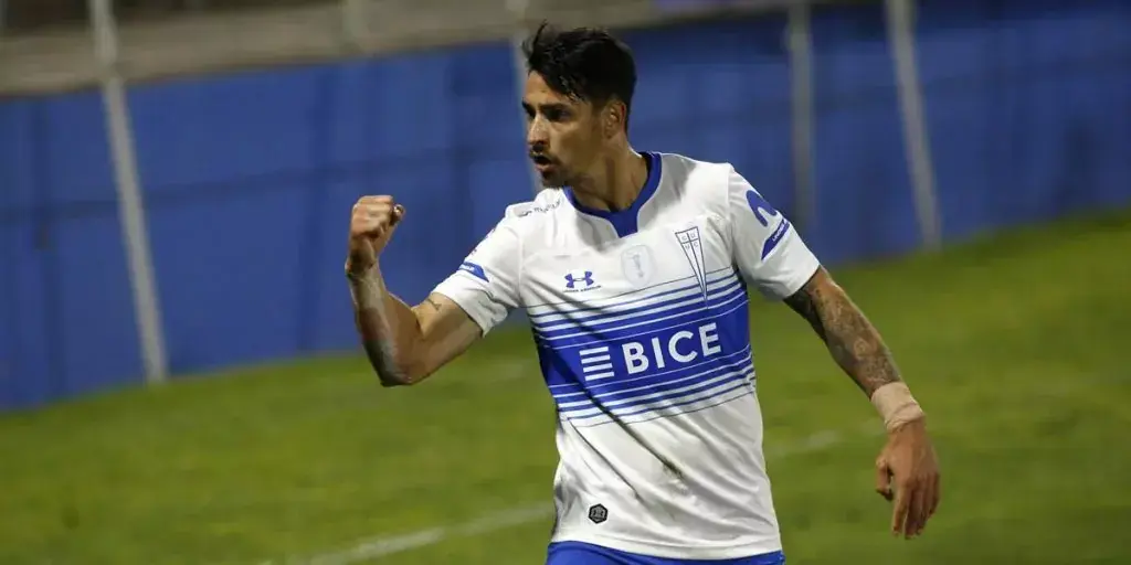 Fernando Zampedri podr&iacute;a llevar al Universidad Cat&oacute;lica a la gloria en Chile