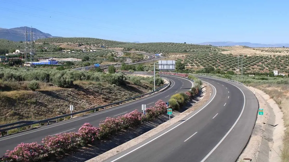 Fomento respalda el nuevo vial que conectar&aacute; Sese&ntilde;a (Toledo) con la A-4