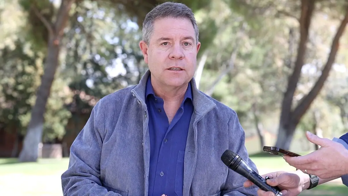 El presidente de Castilla-La Mancha, Emiliano Garc&iacute;a-Page, anuncia la llegada a Illescas (Toledo) del centro de distribuci&oacute;n log&iacute;stica de Seat &amp; Cupra