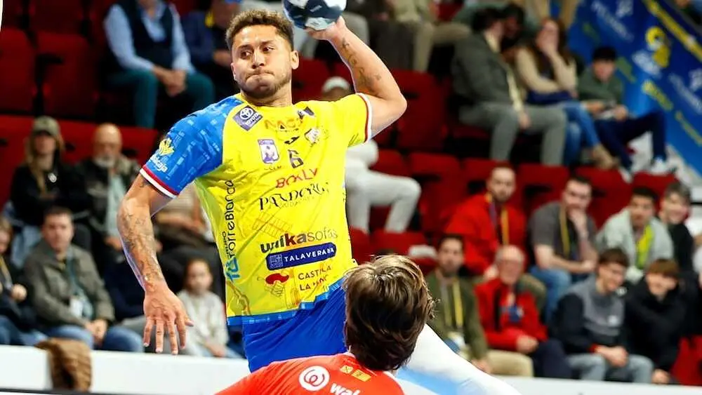 El Caser&iacute;o Ciudad Real vence al Huesca y roza la permanencia (37-31) - Fotograf&iacute;a: Jose Ram&oacute;n Carpintero