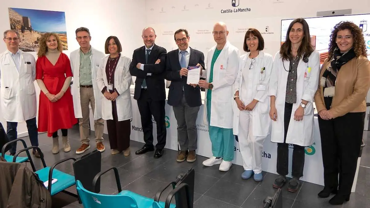 El Hospital de Guadalajara reduce la hepatitis C al uno por mil y gana un premio