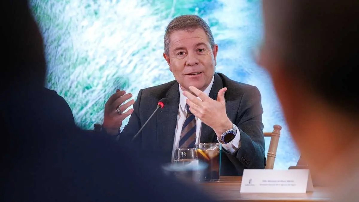 El presidente regional, Emiliano Garc&iacute;a-Page, preside, en Toledo, el Consejo del Agua de Castilla-La Mancha, celebrado en el Laberinto del Rey.