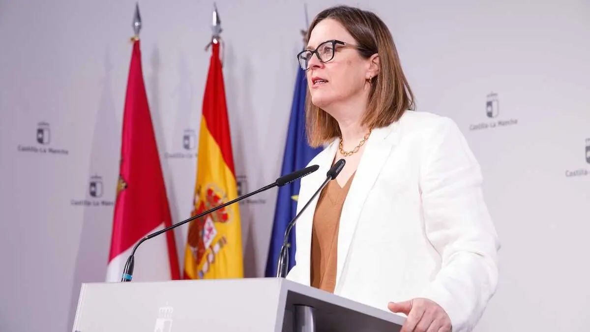 La consejera portavoz del Gobierno de Castilla-La Mancha, Esther Padilla, informa en rueda de prensa de los asuntos del Consejo de Gobierno.