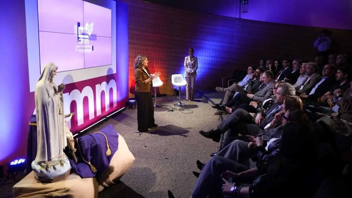 Intervención de la directora general de CMM, Carmen Amores, durante la presentación de la programaci&oacute;n de Semana Santa