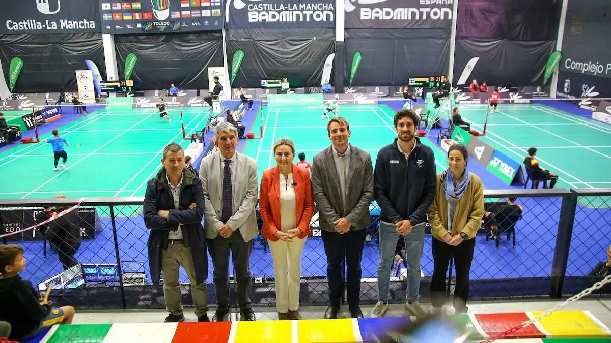 La ministra de Educaci&oacute;n, Formaci&oacute;n Profesional y Deportes, Milagros Tol&oacute;n, en su visita al IV Campeonato Internacional de Parab&aacute;dminto que acoge Toledo