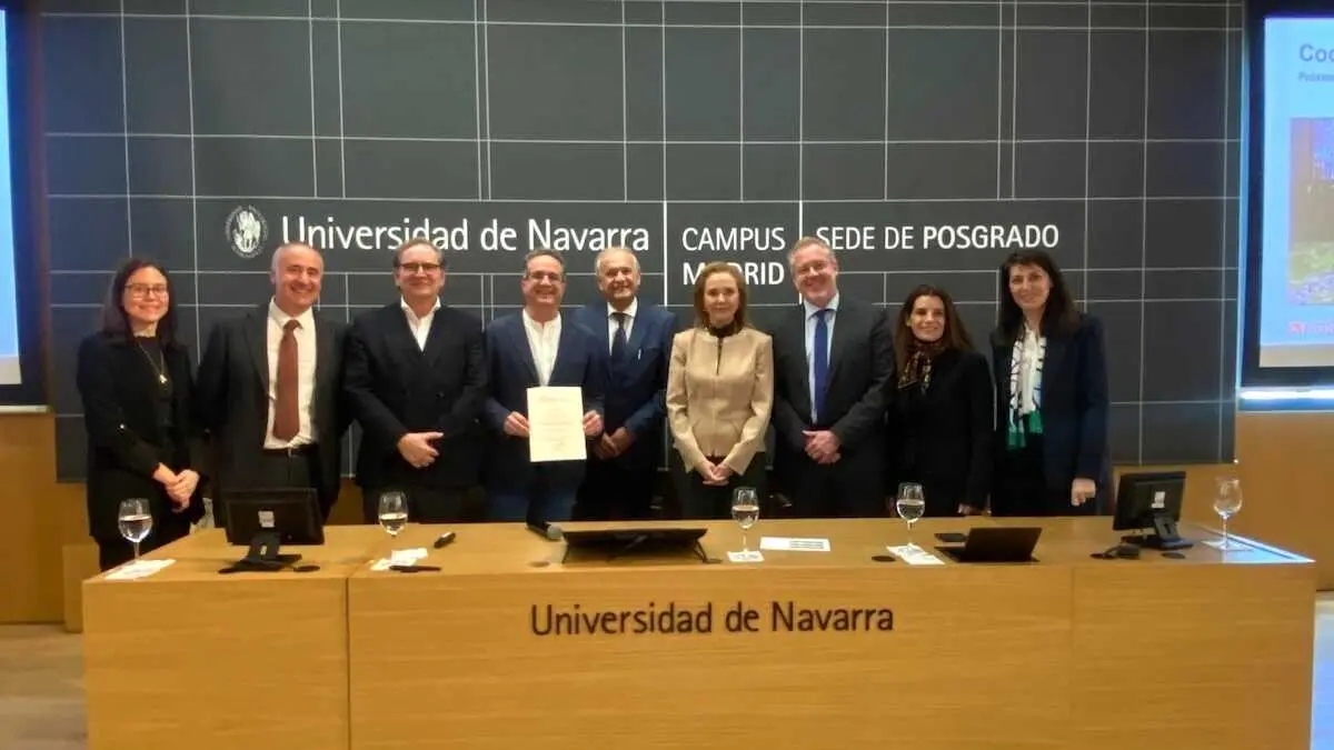 El viceconsejero de Planificaci&oacute;n Estrat&eacute;gica, Jos&eacute; Antonio Carrillo, ha participado en una mesa redonda, junto con representantes del Ministerio de Vivienda y Agenda y Urbana (MIVAU) y de otros gobiernos auton&oacute;micos, dentro de la III Edici&oacute;n del Curso enfocado a la Agenda Urbana Espa&ntilde;ola, organizado en la Universidad de Navarra.