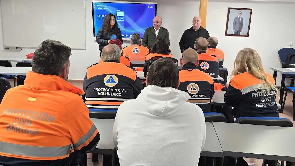 Voluntarios de Protecci&oacute;n Civil se forman en mantenimiento sanitario
