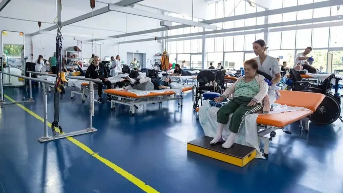 Imagen de archivo de pacientes en el Hospital Nacional de Parapl&eacute;jicos - EFE/&Aacute;ngeles Visd&oacute;mine