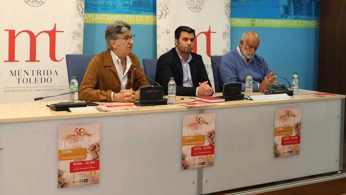 La DO M&eacute;ntrida-Toledo celebra 50 a&ntilde;os con homenajes y degustaci&oacute;n en Torrijos
