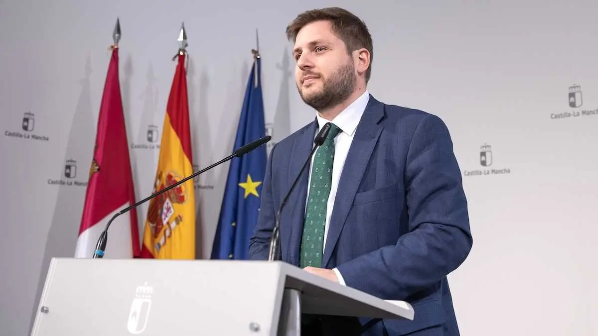 El consejero de Fomento de Castilla-La Mancha, Nacho Hernando, ha informado en rueda de prensa de asuntos de su departamento abordados en el Consejo de Gobierno.