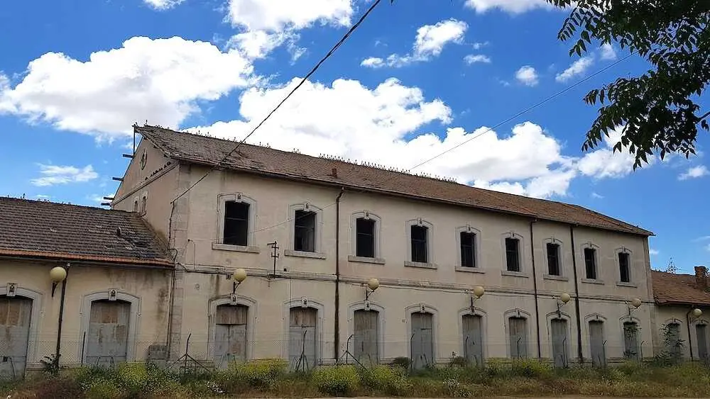 En la imagen de archivo la estaci&oacute;n de Chinchilla, inaugurada en 1912