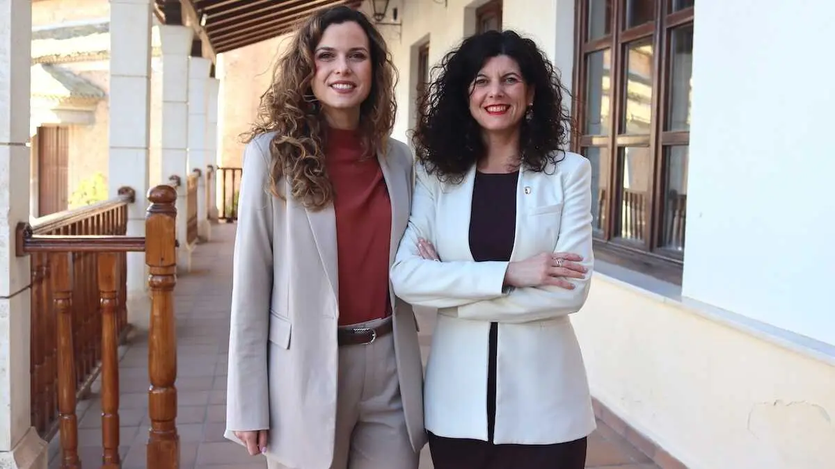 La directora general de Asuntos Europeos, Nazareth Rodrigo, ha visitado el municipio albacete&ntilde;o de Barrax (Albacete) para comunicar a su alcaldesa, Josefina Navarrete, que la localidad acoger&aacute; el acto institucional con motivo del D&iacute;a de Europa