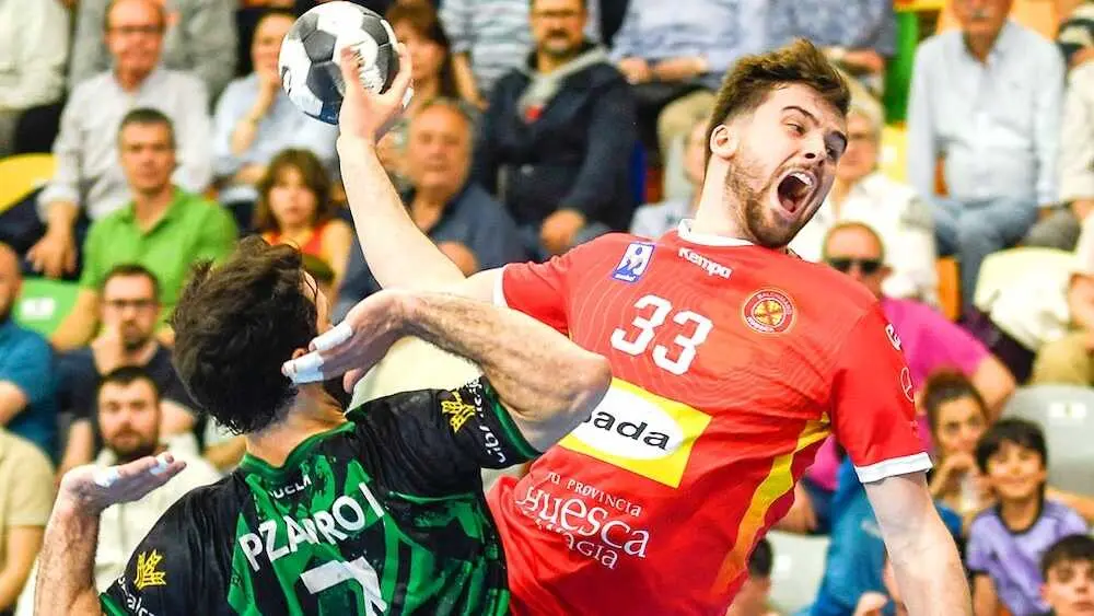 El REBI Cuenca amarra la salvaci&oacute;n tras tumbar al Huesca (35-33)&nbsp;- Fotograf&iacute;a: J.A. Lillo