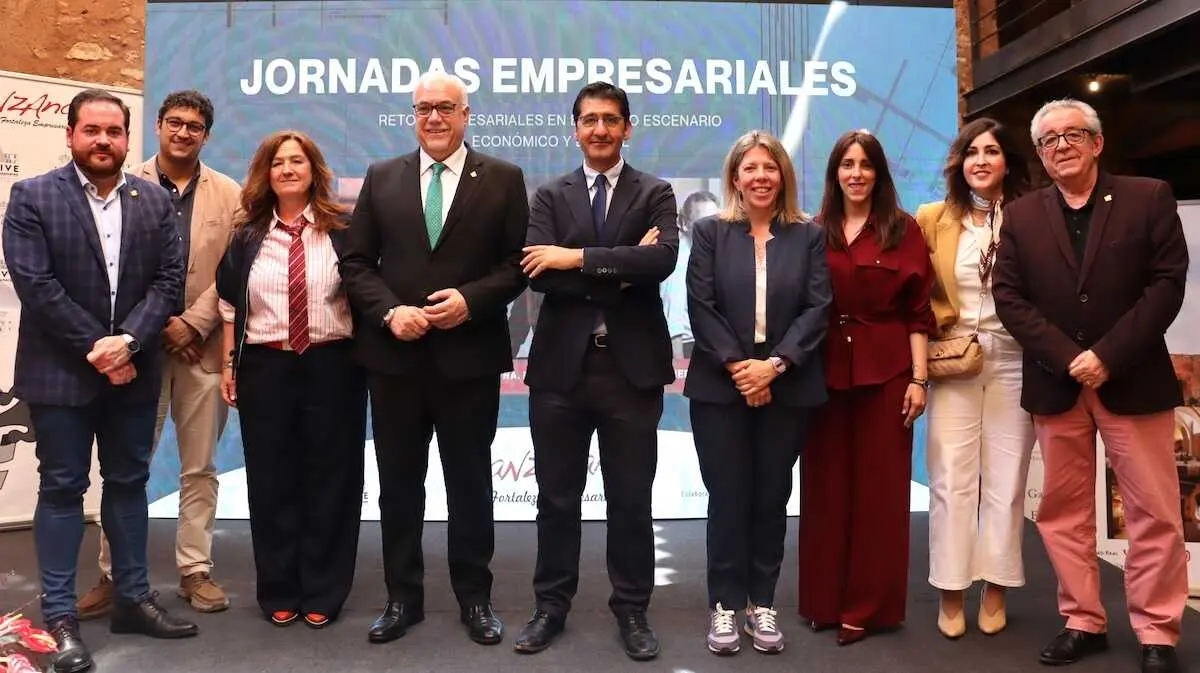 El vicepresidente segundo de Castilla-La Mancha, Jos&eacute; Manuel Caballero, ha clausurado este viernes las Jornadas Empresariales de Manzanares (Ciudad Real)