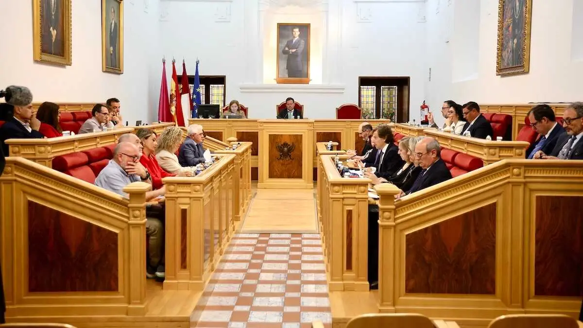 En la imagen un instante del pleno del Ayuntamiento de Toledo celebrado este viernes