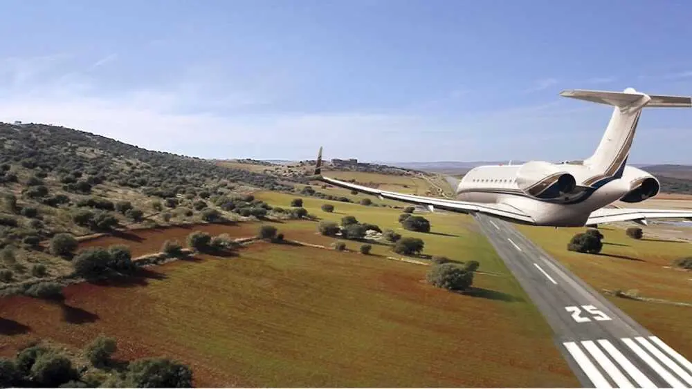 Manuel Lao proyecta un aer&oacute;dromo para jets privados en Ciudad Real