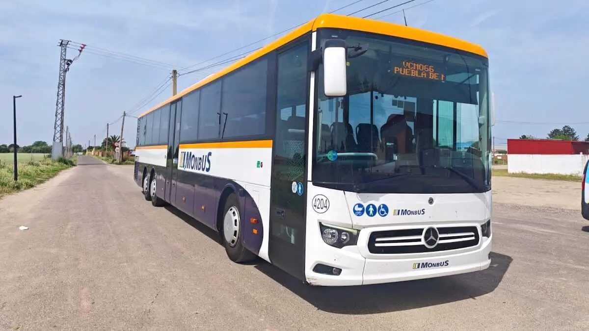 Monbus suma tres autobuses h&iacute;bridos a la l&iacute;nea Talavera-Toledo